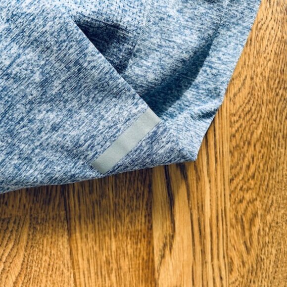 EUC Nike Dri-Fit Running Long Sleeve Shirt - Lt Blue - X-Large - Picture 4 of 6